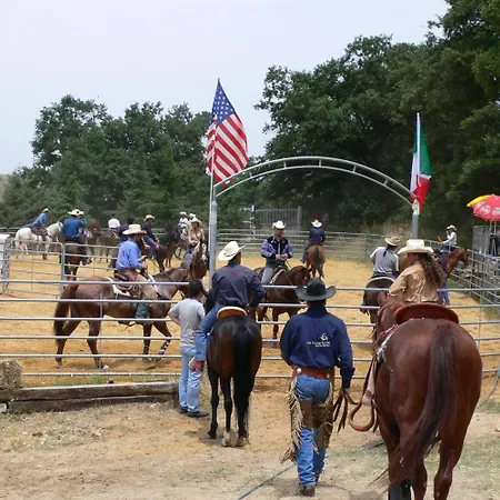 Masseria Straziuso - La Vaccariccia Alloggio per agriturismo