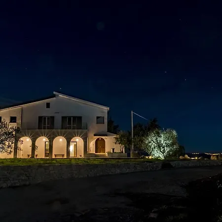 Masseria Straziuso - La Vaccariccia Alloggio per agriturismo San Chirico Nuovo