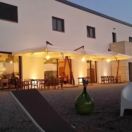 Masseria Straziuso - La Vaccariccia Farm stay *